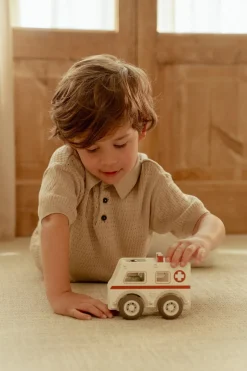 Ambulancia FSC · Little Dutch