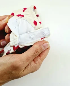 Bañador pañal · Corazones