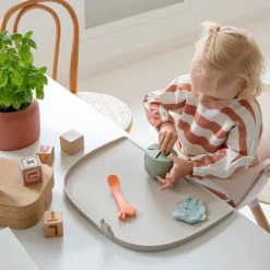 Babero con Mangas Stripes Blue · Done by Deer