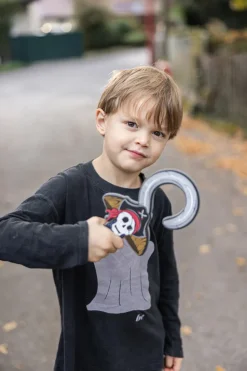 Garfio pirata de gomaeva · Great Pretenders