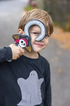 Garfio pirata de gomaeva · Great Pretenders