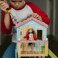 Lottie · Joven Inventora