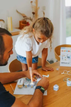 Mi primer Kit eléctrico iniciación 11 piezas · Kidywolf