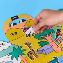 Montessori Animals con pegatinas reutilizables · Omy