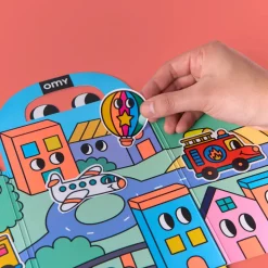 Montessori Vroom con pegatinas reutilizables · Omy