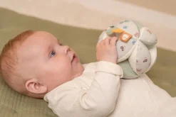 Pelota Montessori Pequeña Granja · Little Dutch