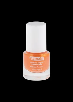 Pintauñas al agua · Namaki