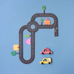 Roads Pocket Game · Londji