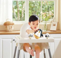 Sonajeros Tentetieso Penguin Family · Hape