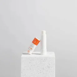 Stick Labial Solar SPF30 · EQ Love