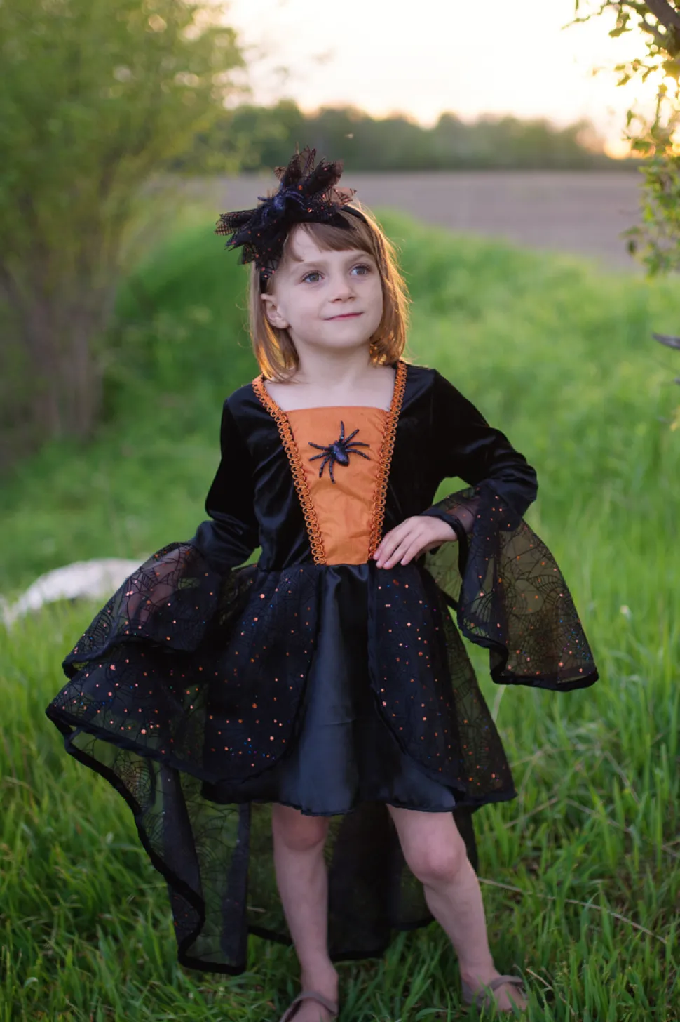 Sybil The Spider Witch (varias tallas)