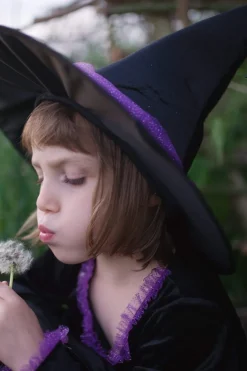 Vera the Velvet Witch (varias tallas)